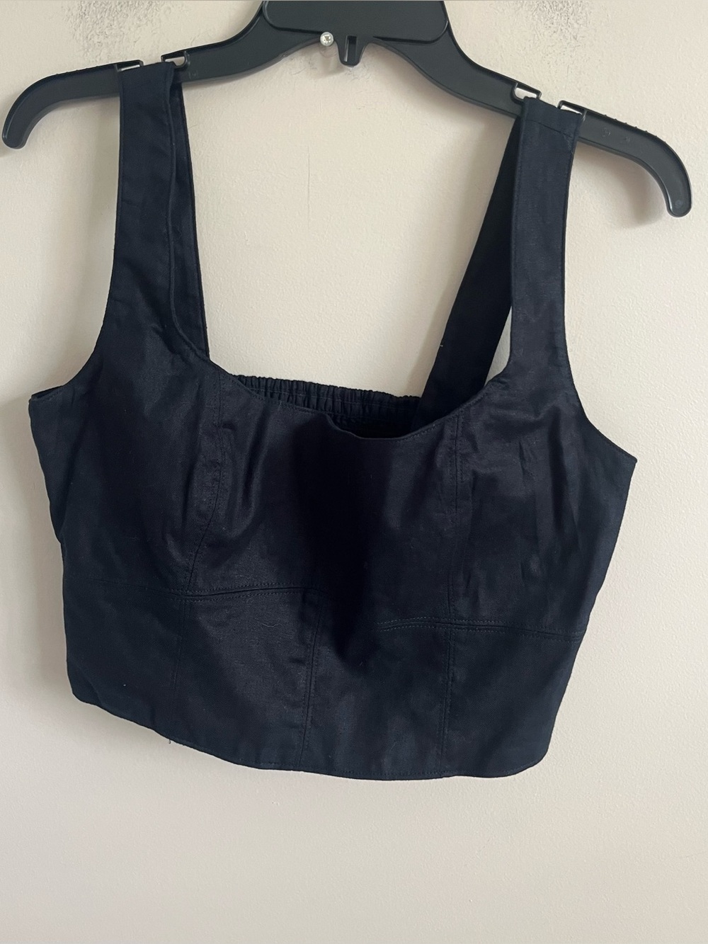 NWT-Banana Republic Factory Black Linen Blend Top, Size 6